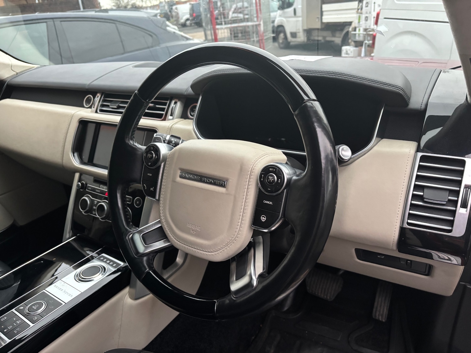 Used Land Rover Range Rover 2014 for sale - 77261436: Photo 21