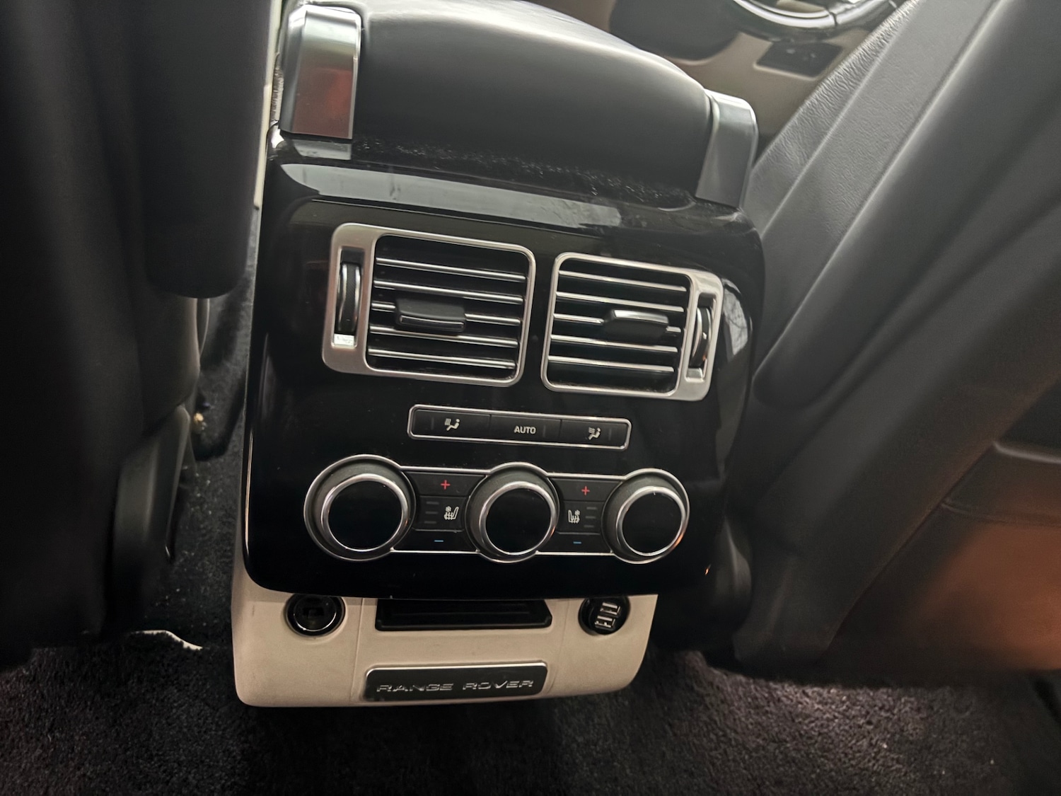 Used Land Rover Range Rover 2014 for sale - 77261436: Photo 9