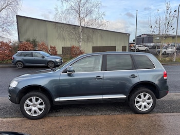 Used Volkswagen Touareg 2005 for sale - 77545431: Photo