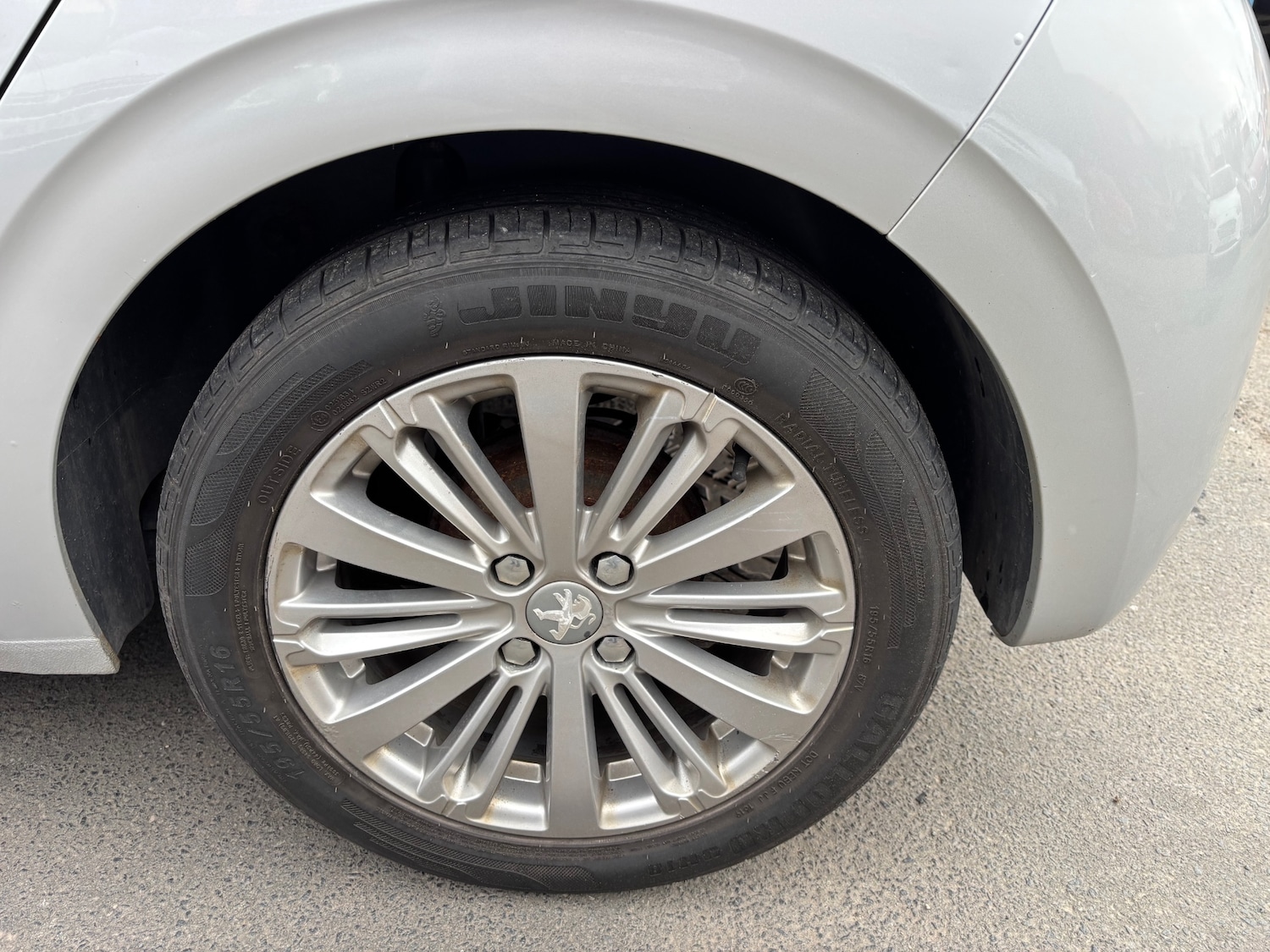 Used Peugeot 208 2016 for sale - 77900982: Photo 11