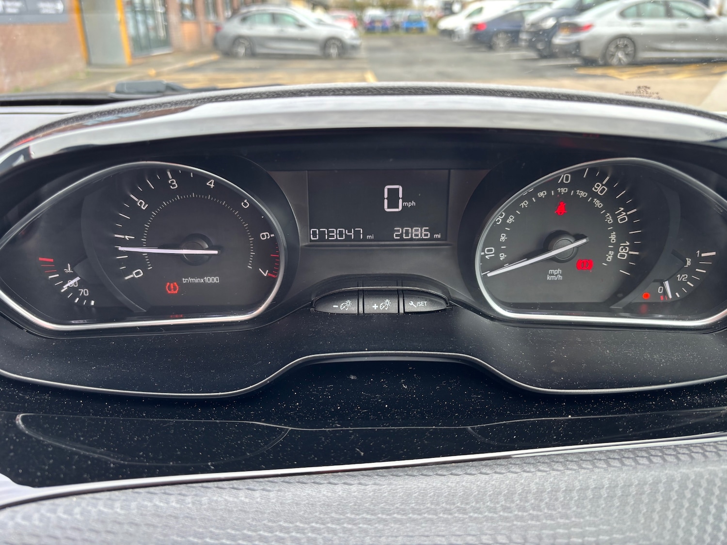 Used Peugeot 208 2016 for sale - 77900982: Photo 21