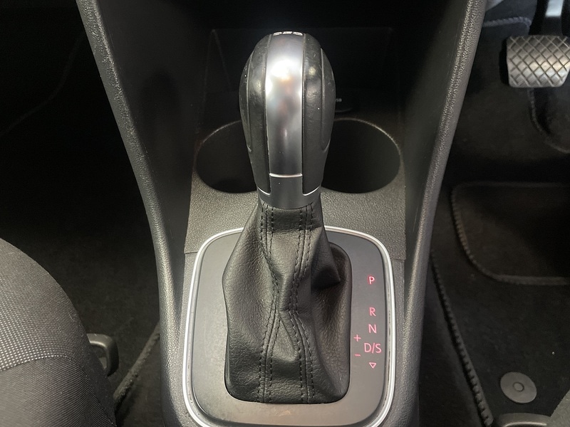 Used Volkswagen Polo 2015 for sale - 75761327: Photo 20