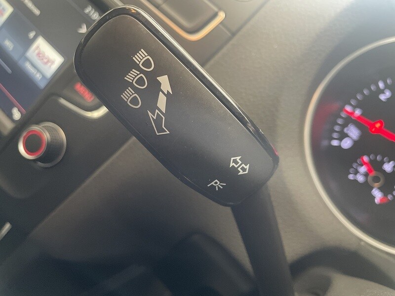 Used Volkswagen Polo 2015 for sale - 75761327: Photo 24