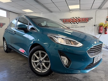 Used Ford Fiesta 2017 for sale - 79276907: Photo