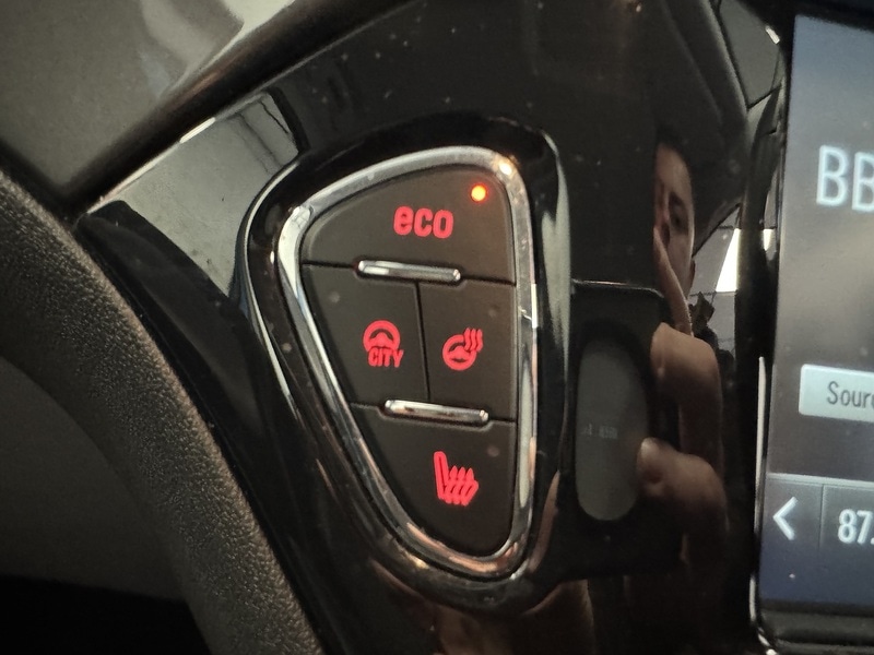 Used Vauxhall Corsa 2016 for sale - 77584112: Photo 15