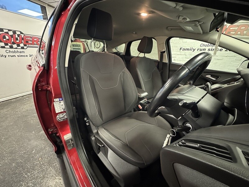 Used Ford Focus 2015 for sale - 76605250: Photo 12