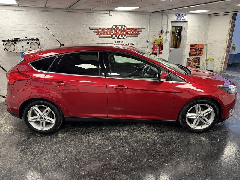 Used Ford Focus 2015 for sale - 76605250: Photo 7