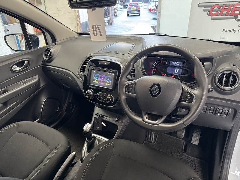 Used Renault Captur 2018 for sale - 77351213: Photo 10