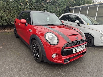 Used MINI Convertible 2017 for sale - 76906028: Photo