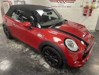 Used MINI Convertible 2017 for sale - 76906028: Photo