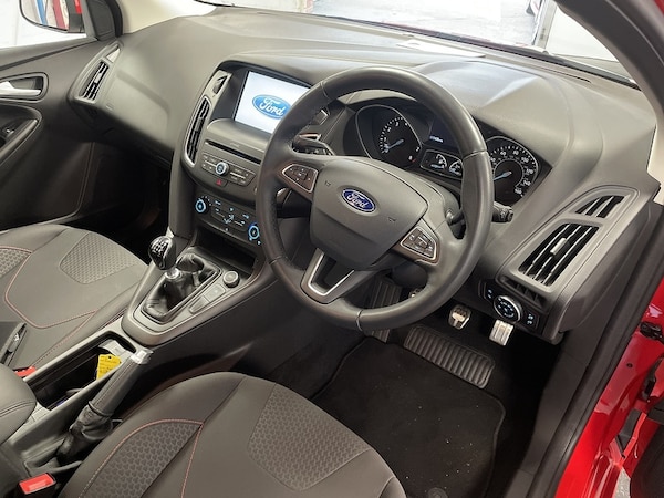 Used Ford Focus 2016 for sale - 76267470: Photo 17