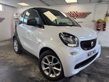 Used smart fortwo 2018 for sale - 78986543: Photo