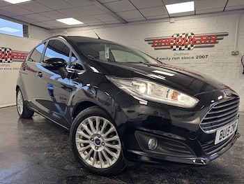 2015 - T EcoBoost Titanium 5-Door