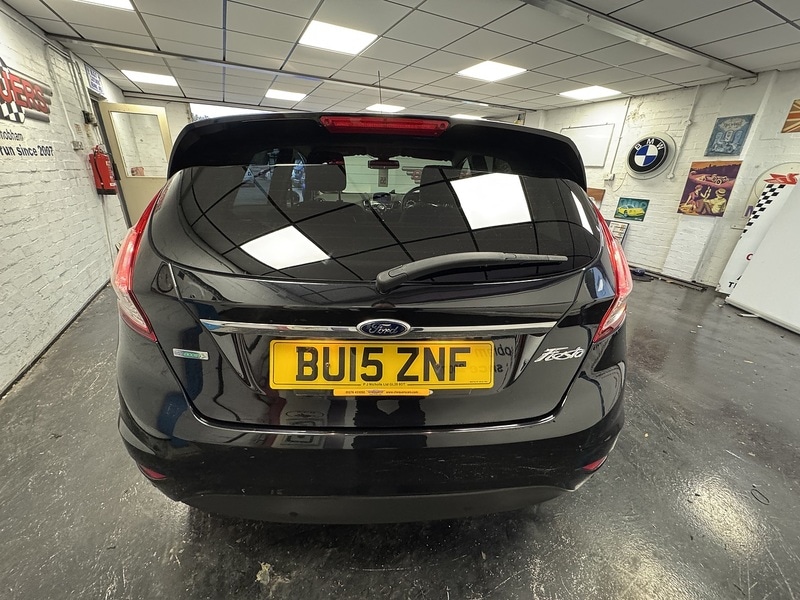 Used Ford Fiesta 2015 for sale - 76330439: Photo 9