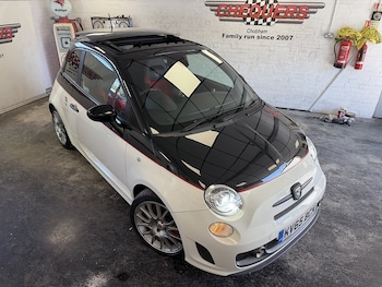 Used Abarth 595 2015 for sale - 79112093: Photo