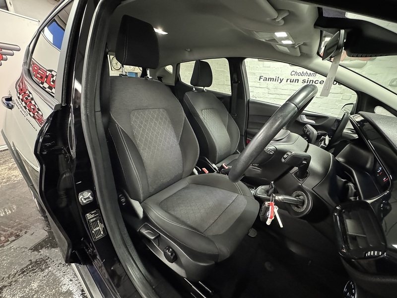 Used Ford Fiesta 2020 for sale - 77140324: Photo 13