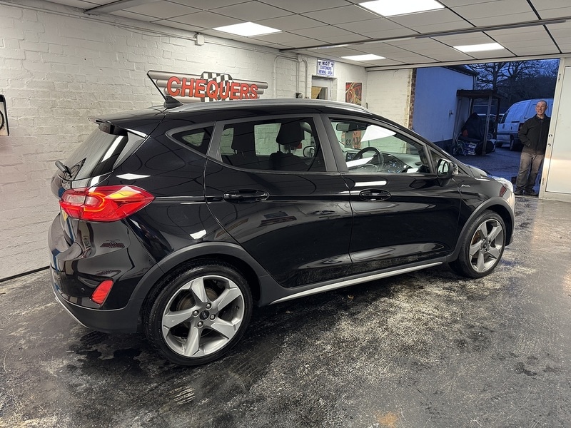 Used Ford Fiesta 2020 for sale - 77140324: Photo 8