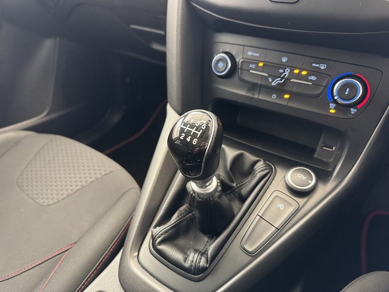 Used Ford Focus 2015 for sale - 77953560: Photo 17