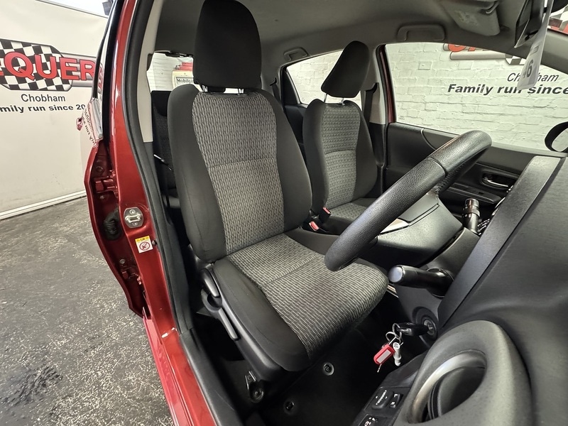 Used Toyota Yaris 2013 for sale - 77609516: Photo 12