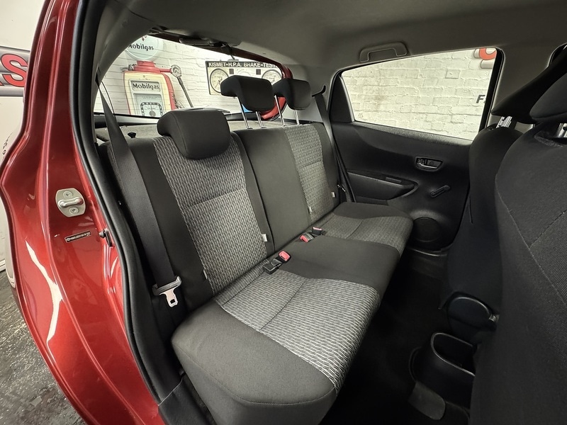 Used Toyota Yaris 2013 for sale - 77609516: Photo 13