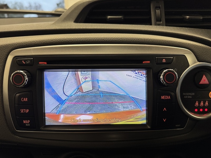 Used Toyota Yaris 2013 for sale - 77609516: Photo 15