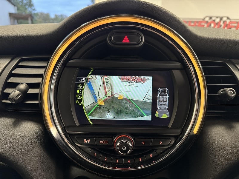 Used MINI Convertible 2018 for sale - 76396541: Photo 16