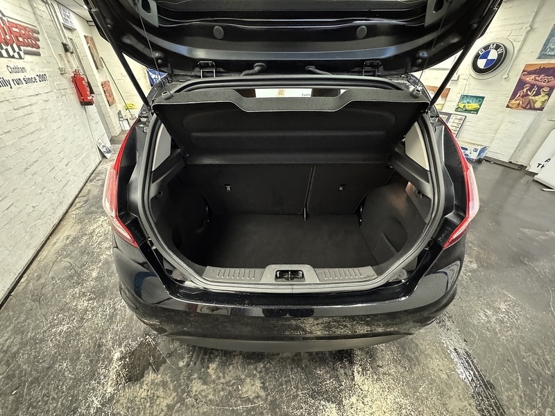 Used Ford Fiesta 2016 for sale - 76986520: Photo 9