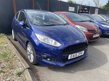 Used Ford Fiesta 2015 for sale - 78710255: Photo