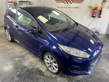 Used Ford Fiesta 2015 for sale - 78710255: Photo