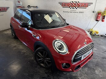 Used MINI Hatch 2019 for sale - 78359125: Photo