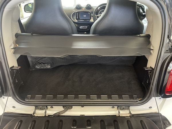 Used smart fortwo 2019 for sale - 76206695: Photo 13