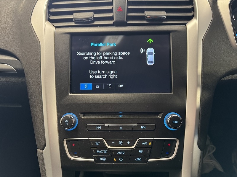 Used Ford Mondeo 2016 for sale - 76707229: Photo 16