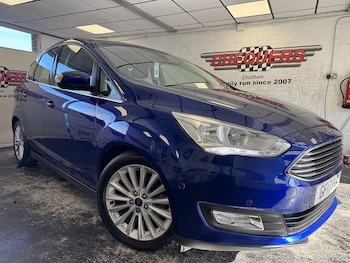 2017 - T EcoBoost Titanium 5-Door