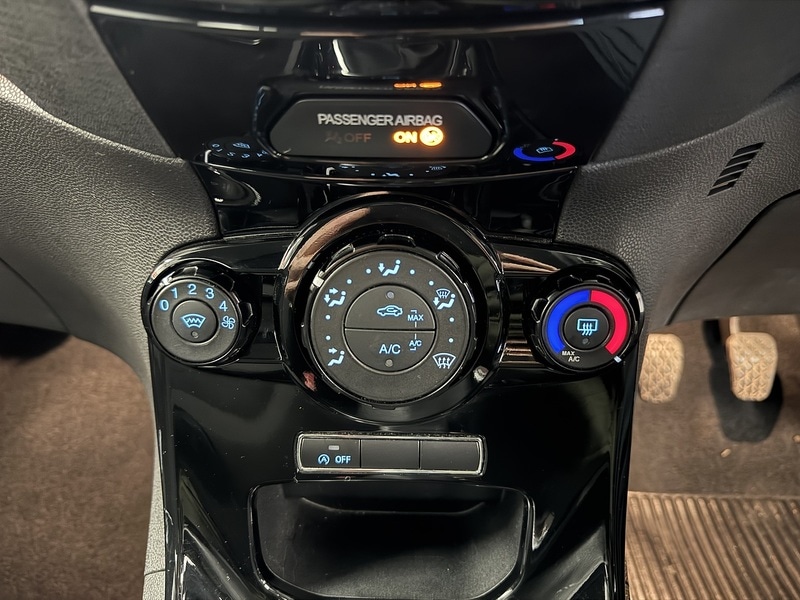 Used Ford Fiesta 2014 for sale - 77776290: Photo 15