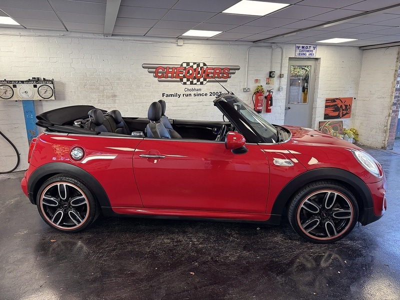 Used MINI Convertible 2017 for sale - 76357066: Photo 6