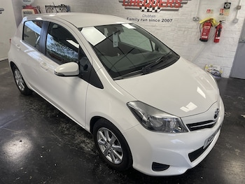 Used Toyota Yaris 2014 for sale - 76341073: Photo