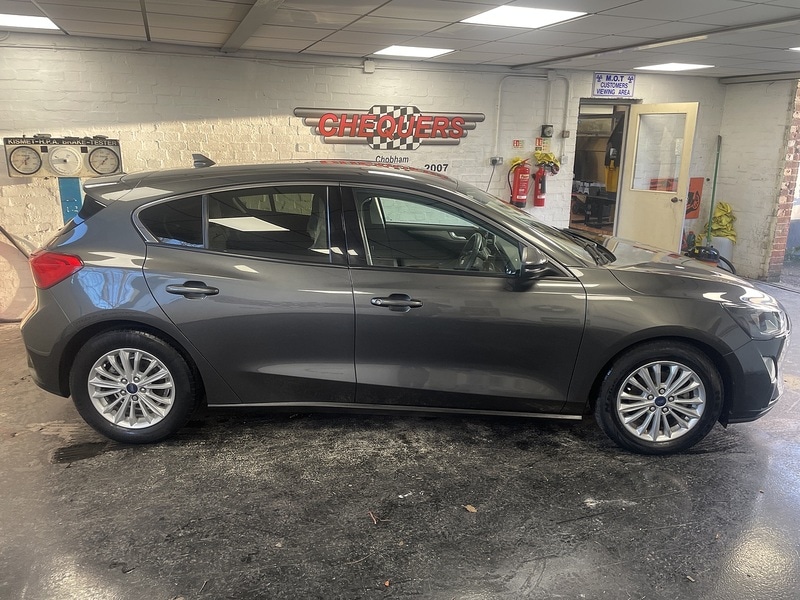 Used Ford Focus 2019 for sale - 76969718: Photo 9