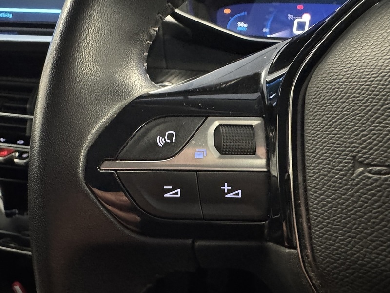 Used Peugeot 208 2020 for sale - 76396545: Photo 19