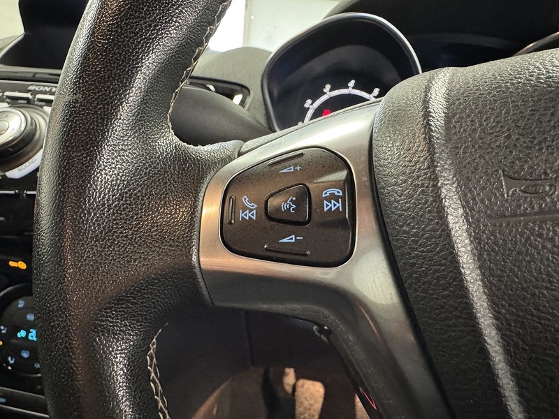 Used Ford Fiesta 2016 for sale - 76798831: Photo 18