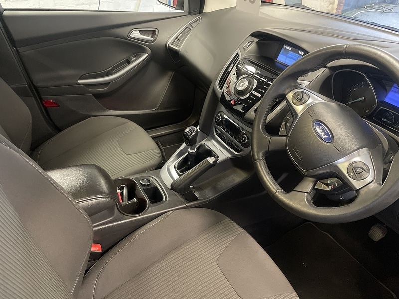 Used Ford Focus 2012 for sale - 76413301: Photo 17