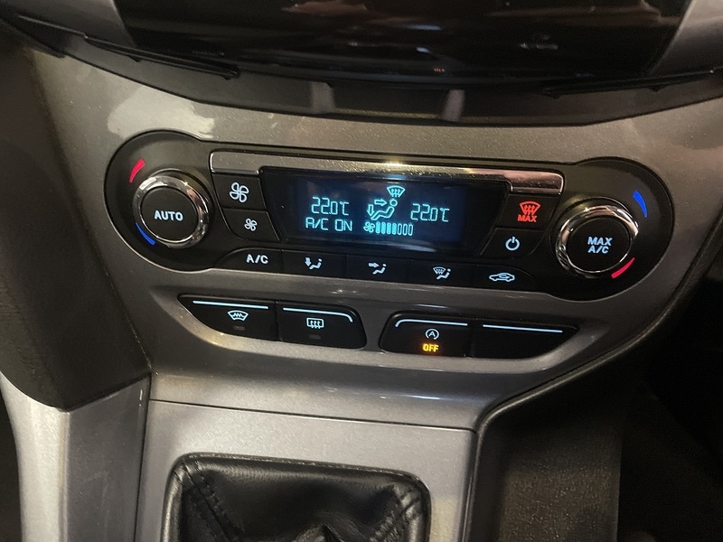 Used Ford Focus 2012 for sale - 76413301: Photo 20