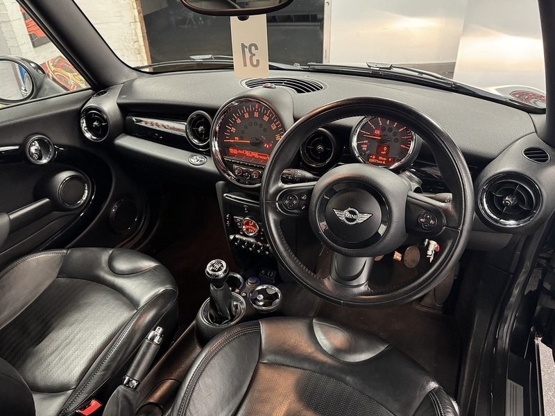 Used MINI Convertible 2014 for sale - 76778047: Photo 11