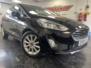 2019 - T EcoBoost Titanium 3-Door