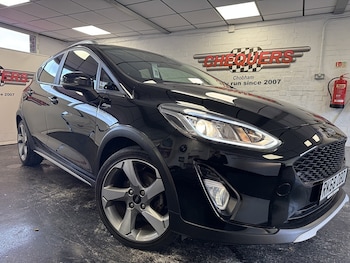 Used Ford Fiesta 2018 for sale - 76532170: Photo