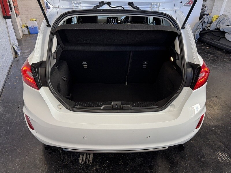 Used Ford Fiesta 2018 for sale - 76069239: Photo 10