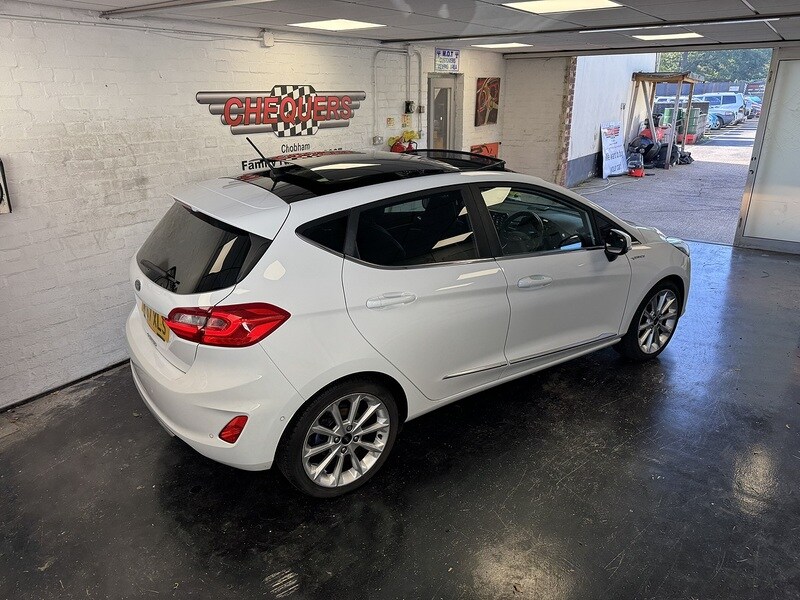 Used Ford Fiesta 2018 for sale - 76069239: Photo 8