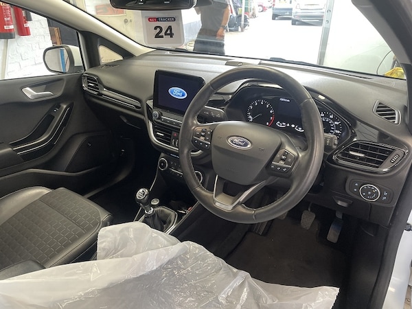 Used Ford Fiesta 2017 for sale - 76197281: Photo 14