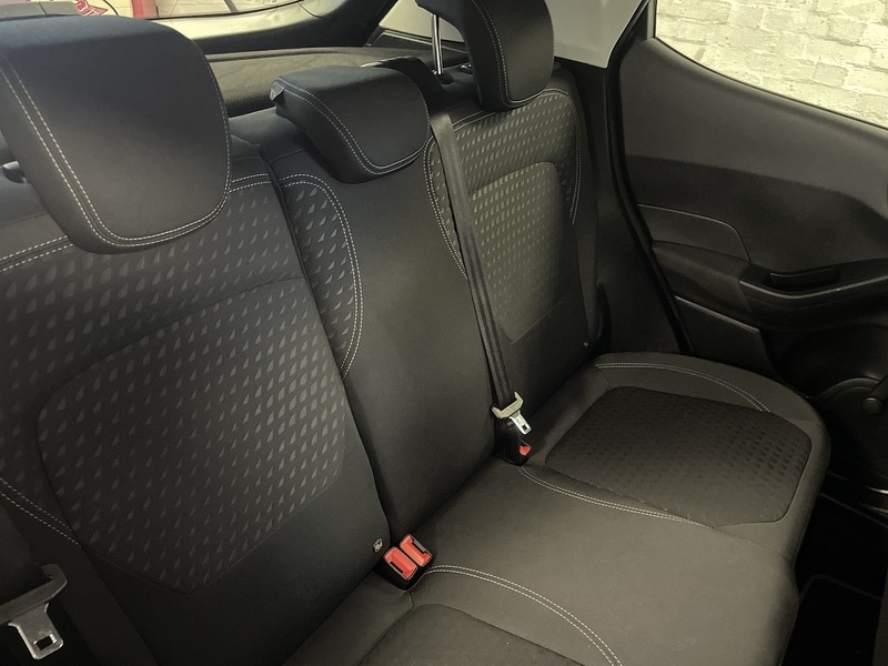 Used Ford Fiesta 2017 for sale - 76396544: Photo 15