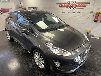 Used Ford Fiesta 2017 for sale - 76396544: Photo