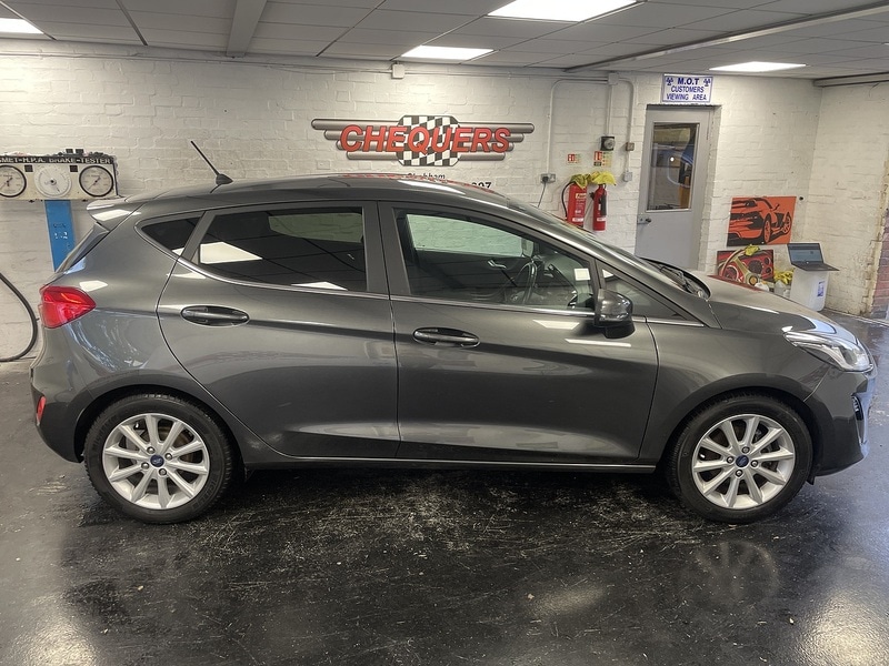 Used Ford Fiesta 2017 for sale - 76396544: Photo 9